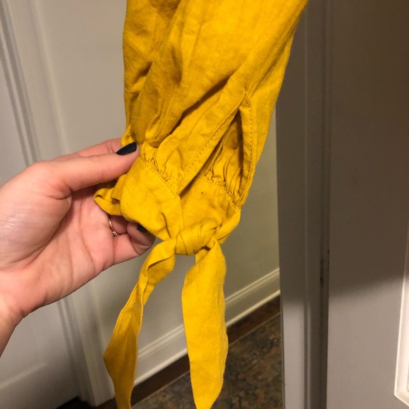 Gold Urban Outfitters Blouse - Picture 4 of 4